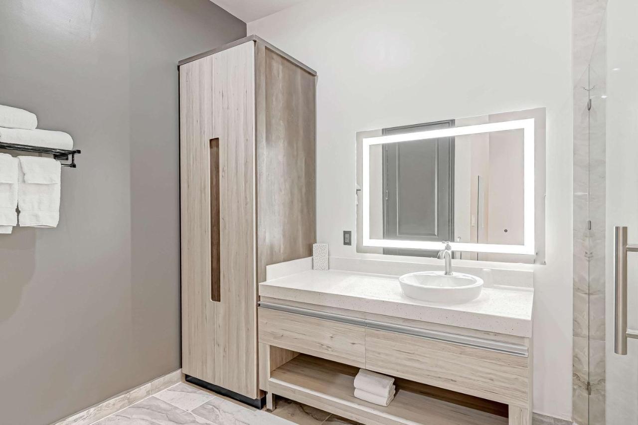 Surestay Hotel By Best Western Houston Southeast South Houston Ngoại thất bức ảnh
